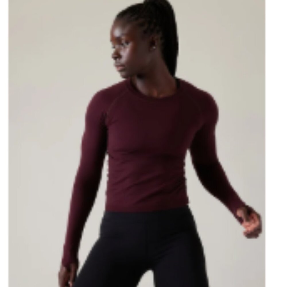 Athleta Momentum Seamless Sport Length Top